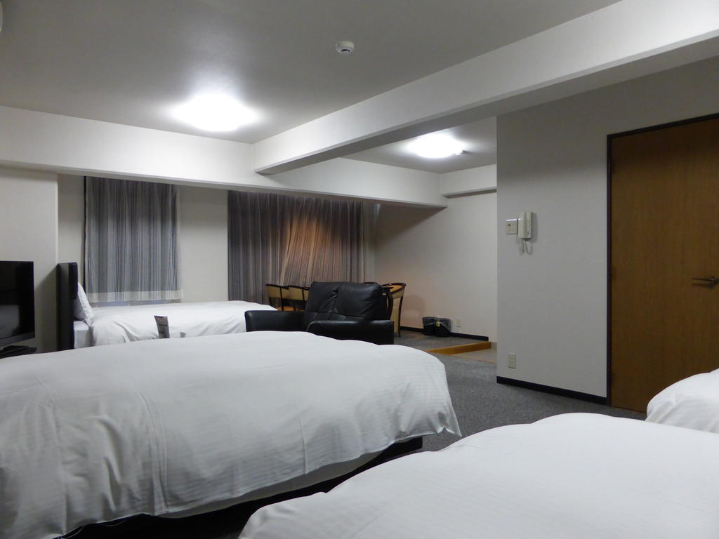 Green Rich Hotels Mijazaki Szoba fotó