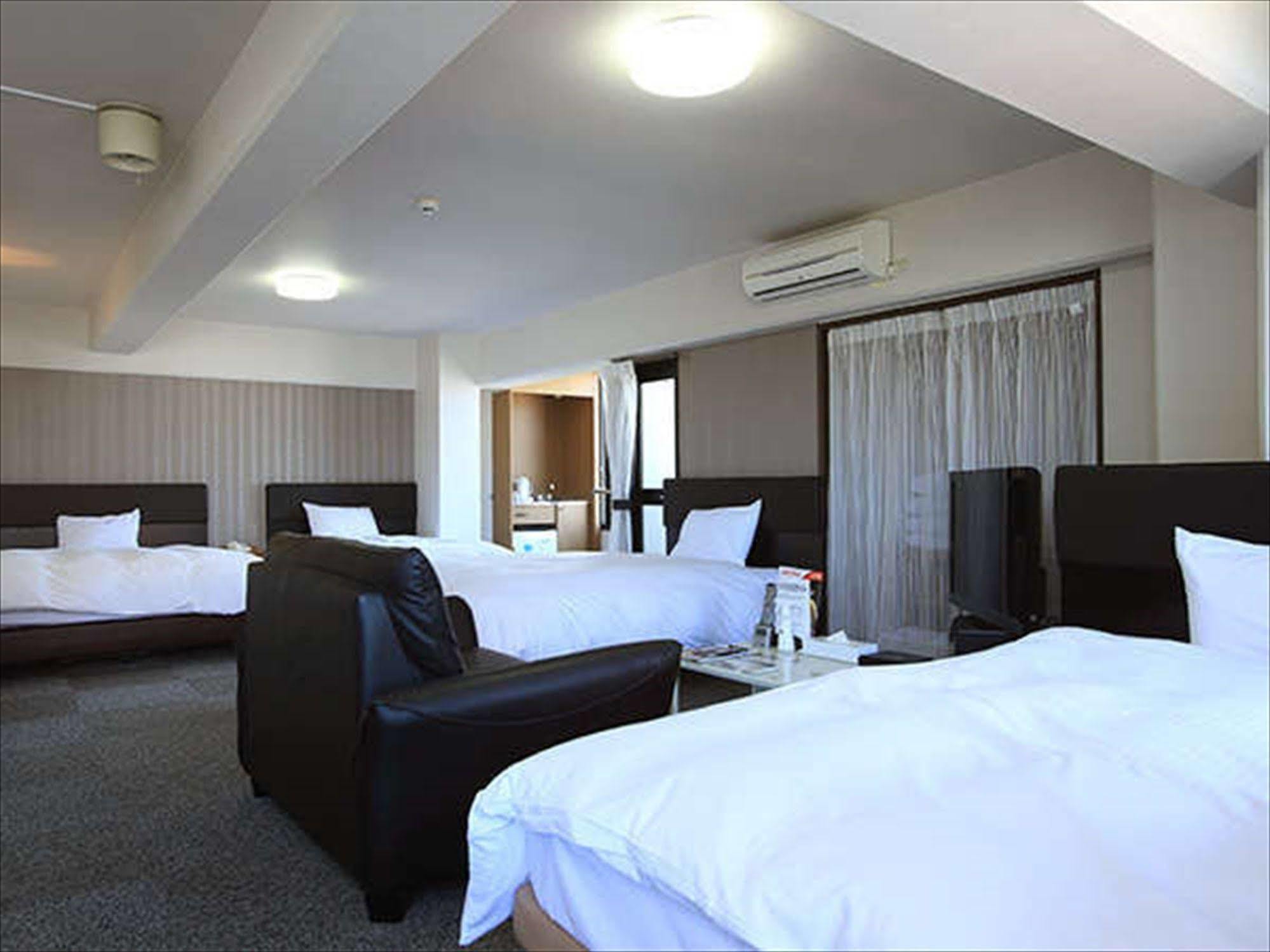 Green Rich Hotels Mijazaki Kültér fotó